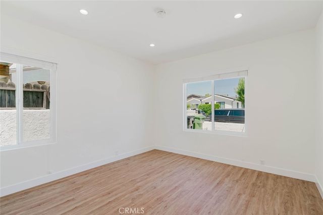 6517 Bellaire Avenue, North Hollywood, CA 91606