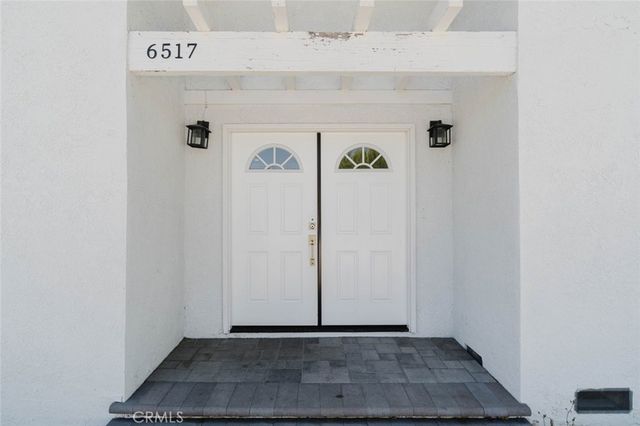 6517 Bellaire Avenue, North Hollywood, CA 91606