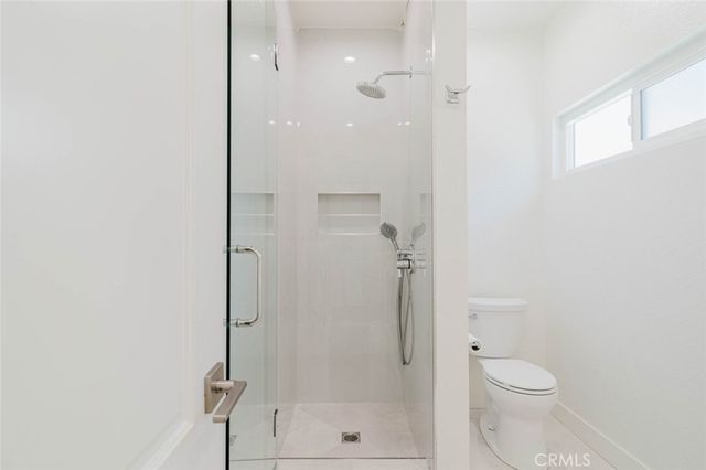 6517 Bellaire Avenue, North Hollywood, CA 91606