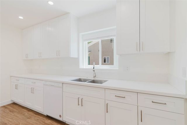 6517 Bellaire Avenue, North Hollywood, CA 91606