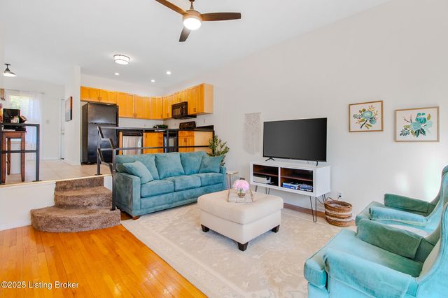 152 N Ewing Ave, Louisville, KY 40206