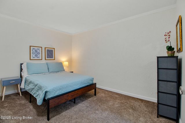 152 N Ewing Ave, Louisville, KY 40206