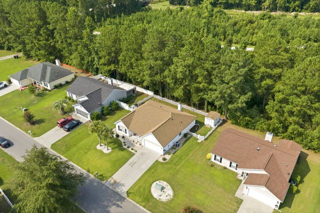 113 Heath Dr., Longs, SC 29568