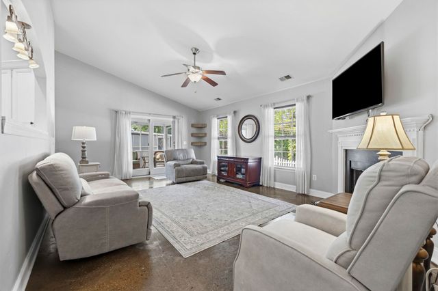 113 Heath Dr., Longs, SC 29568