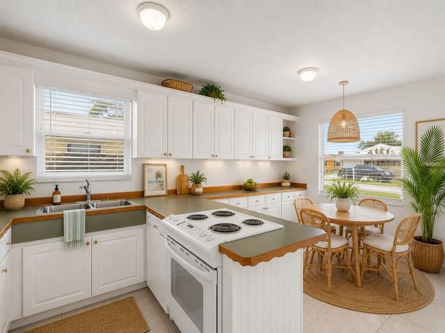 368 14th Place SW, Vero Beach, FL 32962
