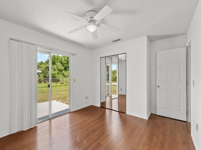 368 14th Place SW, Vero Beach, FL 32962