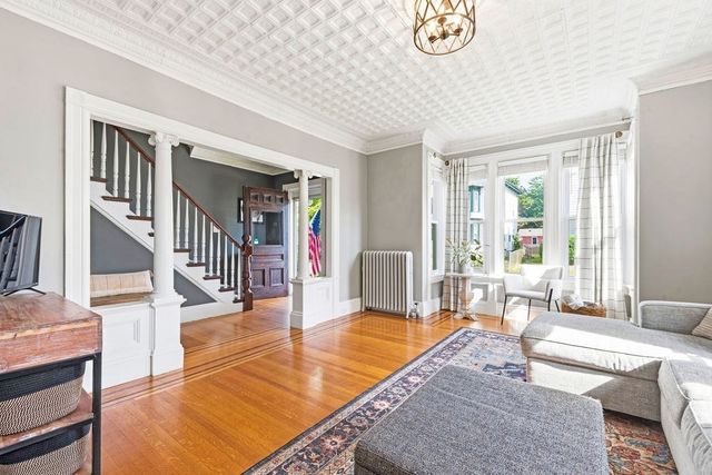 36 Leonard St, North Attleboro, MA 02760