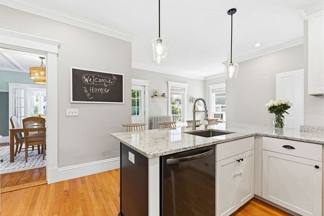 36 Leonard St, North Attleboro, MA 02760