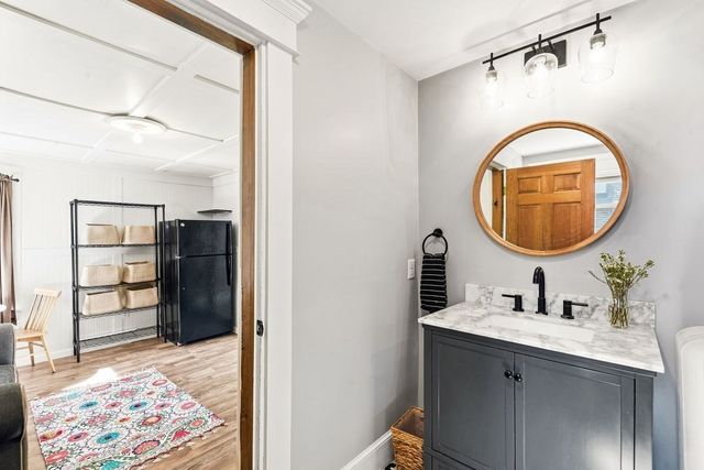 36 Leonard St, North Attleboro, MA 02760
