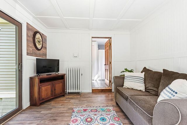36 Leonard St, North Attleboro, MA 02760