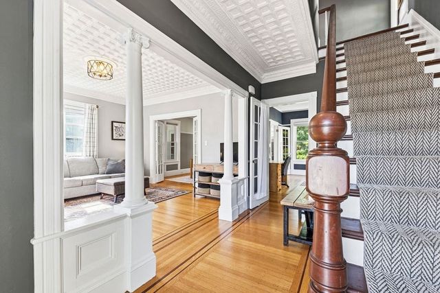 36 Leonard St, North Attleboro, MA 02760