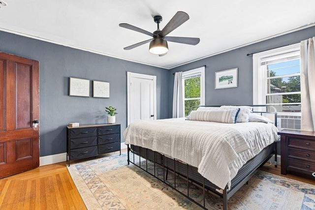 36 Leonard St, North Attleboro, MA 02760
