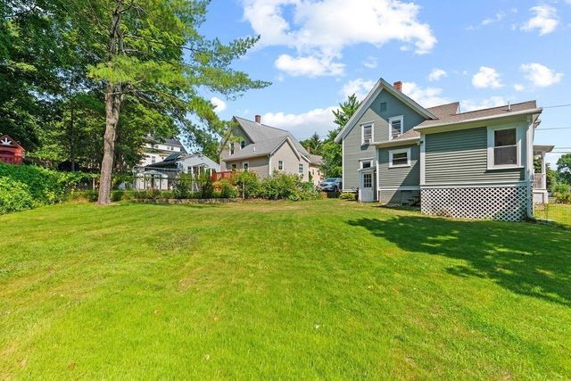 36 Leonard St, North Attleboro, MA 02760