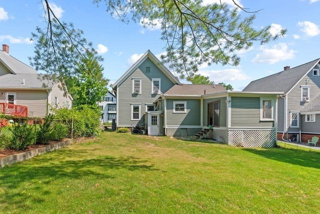 36 Leonard St, North Attleboro, MA 02760