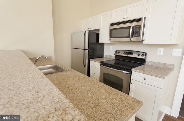 312-20 WALNUT STREET, Philadelphia, PA 19106