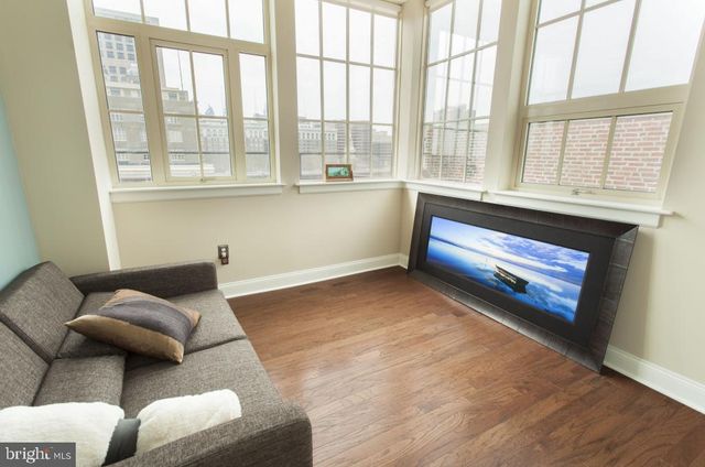 312-20 WALNUT STREET, Philadelphia, PA 19106