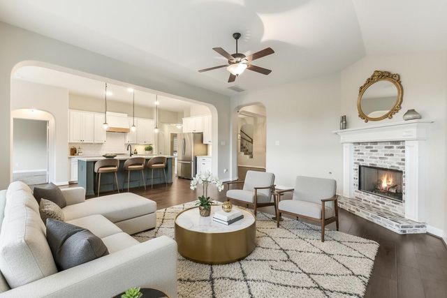 16718 Lake Limestone Lane, Houston, TX 77044