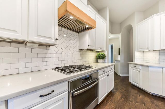 16718 Lake Limestone Lane, Houston, TX 77044