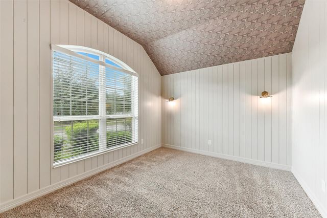 16718 Lake Limestone Lane, Houston, TX 77044