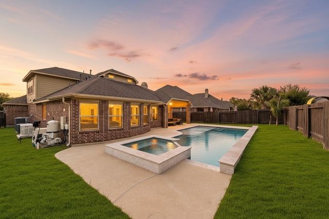 16718 Lake Limestone Lane, Houston, TX 77044