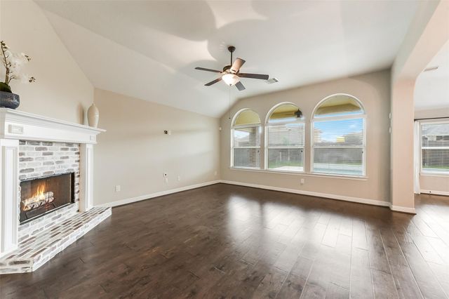 16718 Lake Limestone Lane, Houston, TX 77044