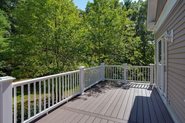 82 N Quinsigamond Ave, Shrewsbury, MA 01545
