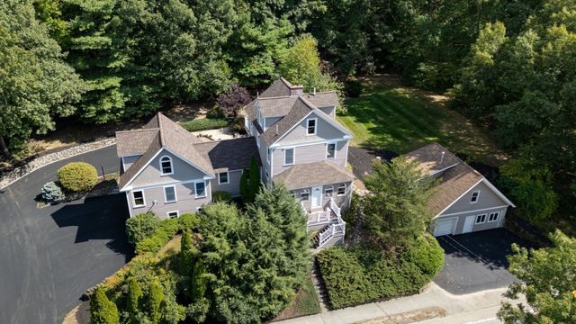 82 N Quinsigamond Ave, Shrewsbury, MA 01545