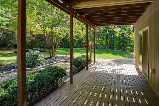 82 N Quinsigamond Ave, Shrewsbury, MA 01545