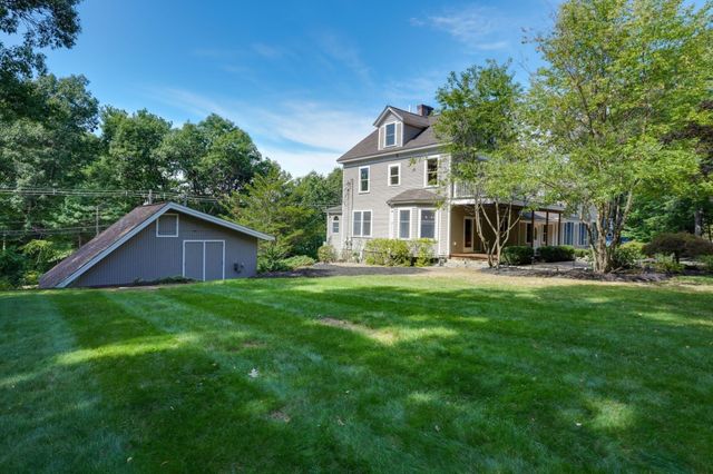82 N Quinsigamond Ave, Shrewsbury, MA 01545