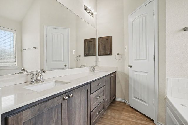 429 Tobin Drive, Seagoville, TX 75159