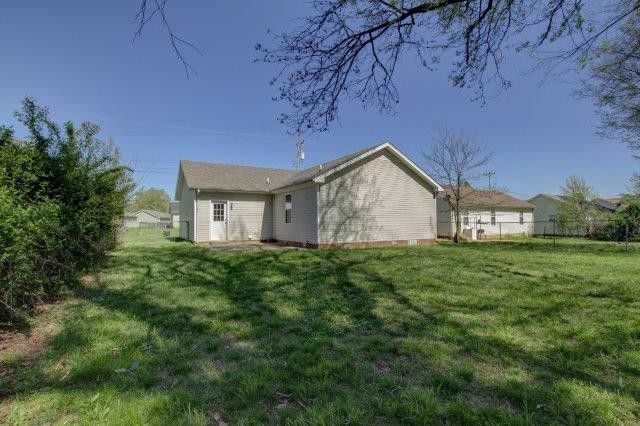 1822 Harbor Drive, Oak Grove, KY 42262