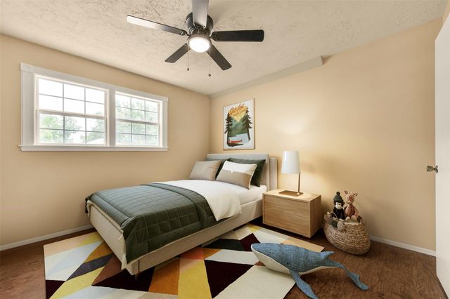 513 S Crockett Street, Deer Park, TX 77536