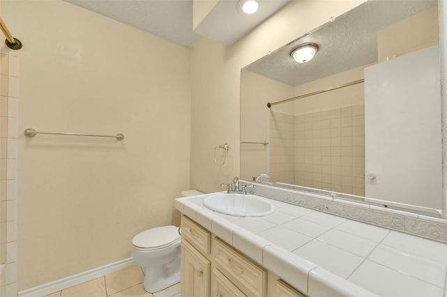513 S Crockett Street, Deer Park, TX 77536