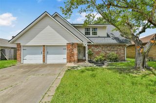 513 S Crockett Street, Deer Park, TX 77536