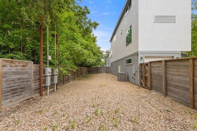 6109 Cherrylawn CIR A, Austin, TX 78723