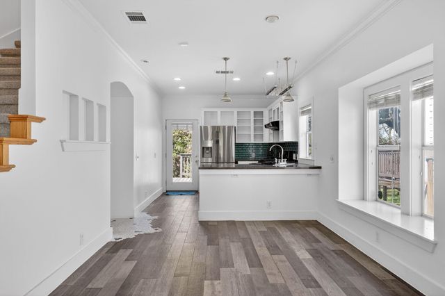 3614 S 2nd ST, Austin, TX 78704