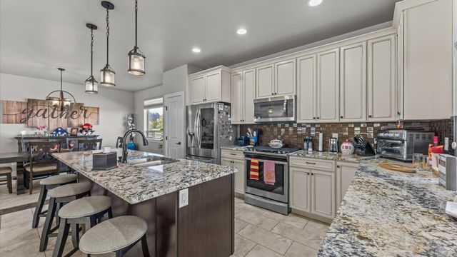 498 Tiara Rado Court, Grand Junction, CO 81507