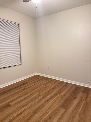 4132 HUNTERS PARK LANE, Orlando, FL 32837