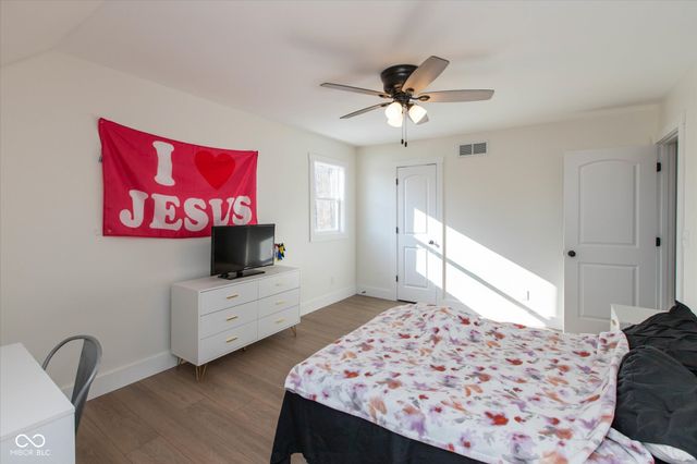 5646 State Road 46 W, Nashville, IN 47448