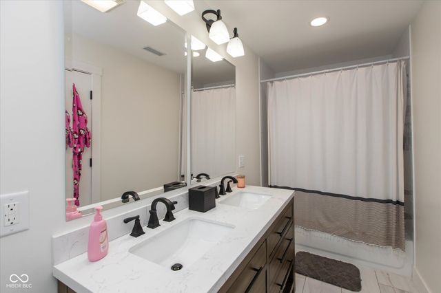 5646 State Road 46 W, Nashville, IN 47448