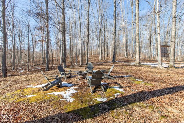 5646 State Road 46 W, Nashville, IN 47448