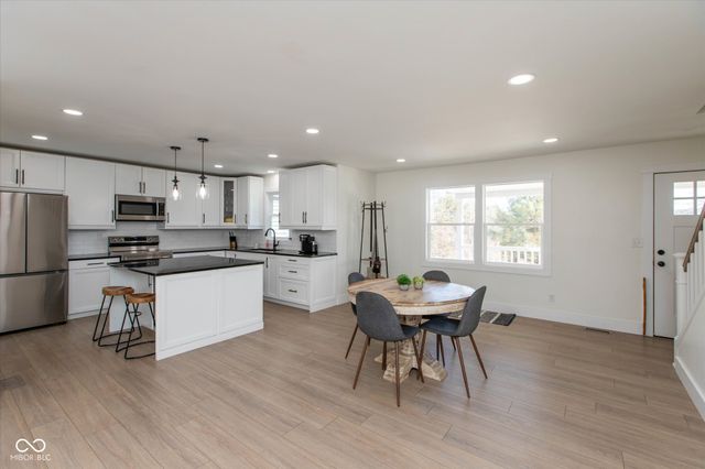 5646 State Road 46 W, Nashville, IN 47448