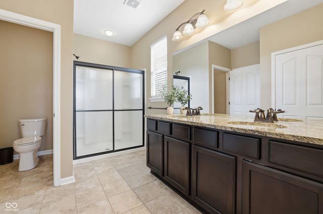571 King Fisher Drive, Brownsburg, IN 46112