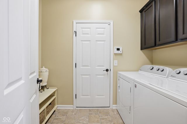 571 King Fisher Drive, Brownsburg, IN 46112