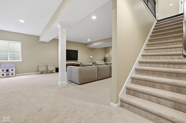 571 King Fisher Drive, Brownsburg, IN 46112