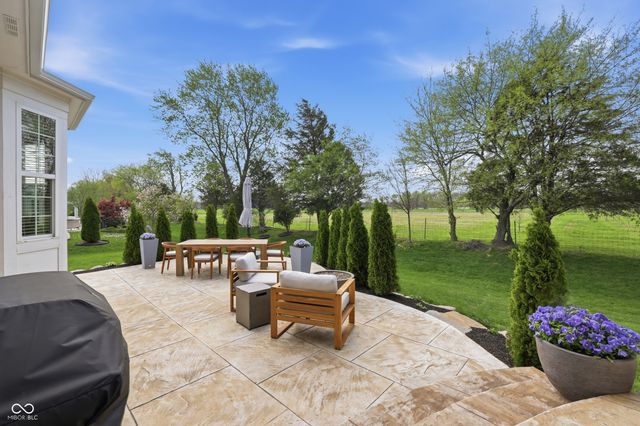 571 King Fisher Drive, Brownsburg, IN 46112