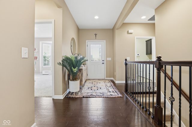 571 King Fisher Drive, Brownsburg, IN 46112
