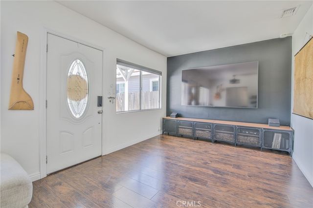 1404 E Michelson, Long Beach, CA 90805
