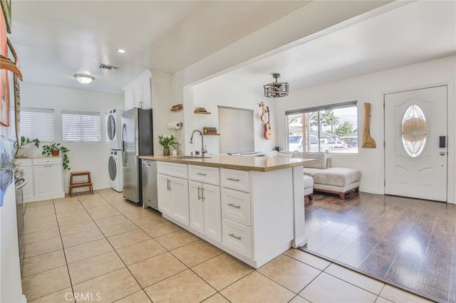 1404 E Michelson, Long Beach, CA 90805
