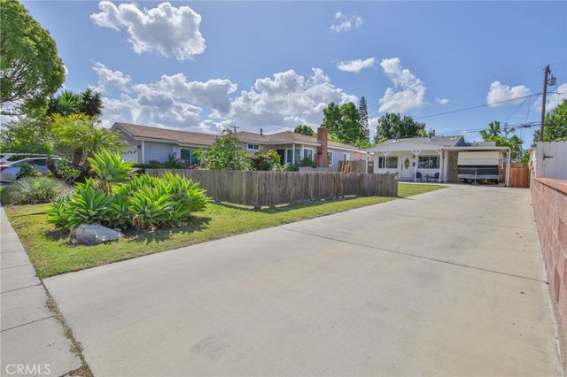 1404 E Michelson, Long Beach, CA 90805